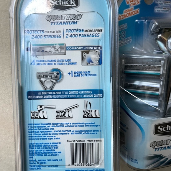 3 Schick Quattro Titanium Razor - Picture 5 of 6